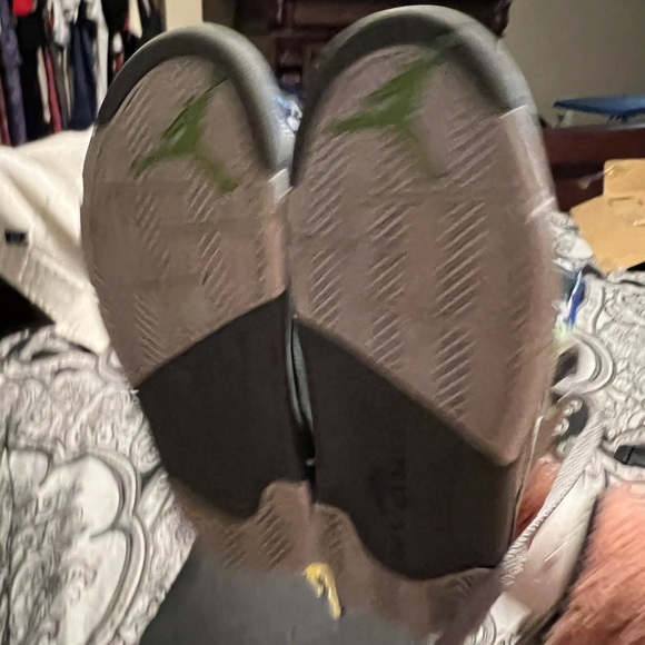 Jordan 5 Green Bean - Picture 3 of 13